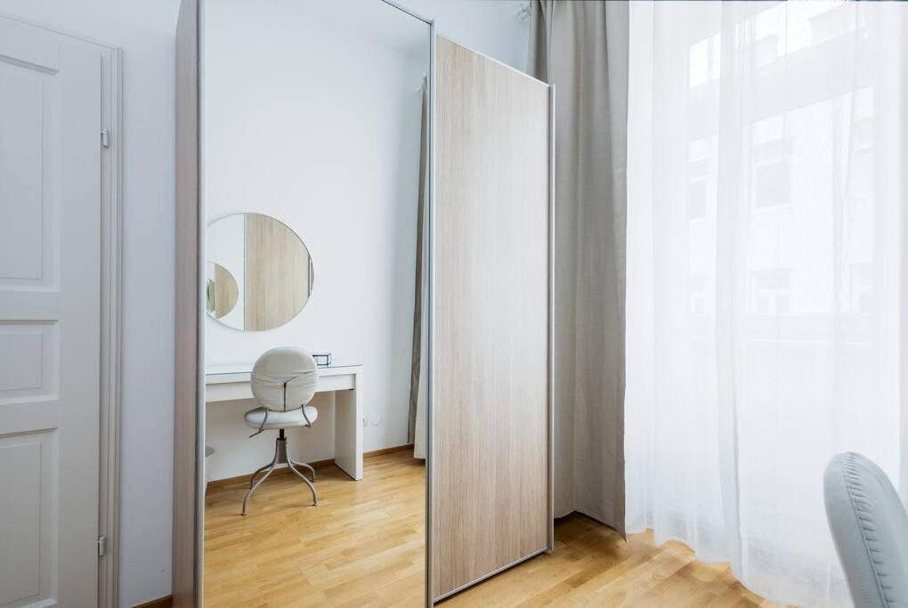 Orestaliving - Spacious 2Br On The Danube Canal Vienne Extérieur photo